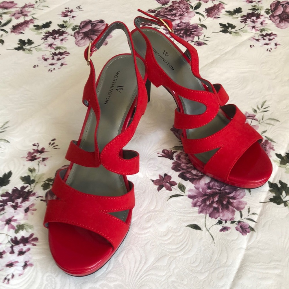 Gorgeous Red stiletto dress/casual shoes